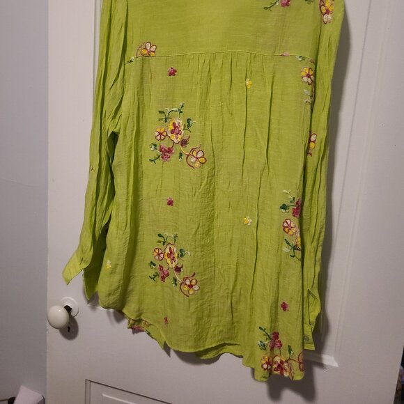 Figueroa & Flower Gauzy Long Sleeve Blouse Embroidered Floral 3X LS Button Front - Picture 10 of 10